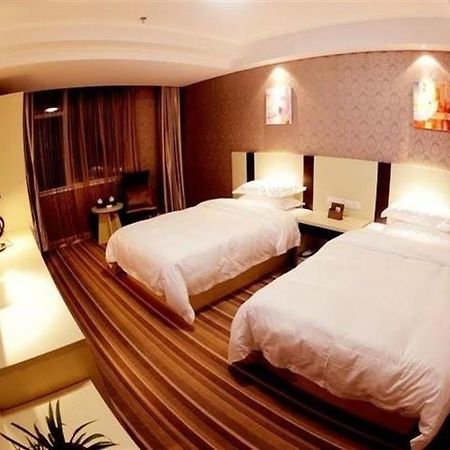 Ronghe Holiday Hotel Shiyan  Zewnętrze zdjęcie
