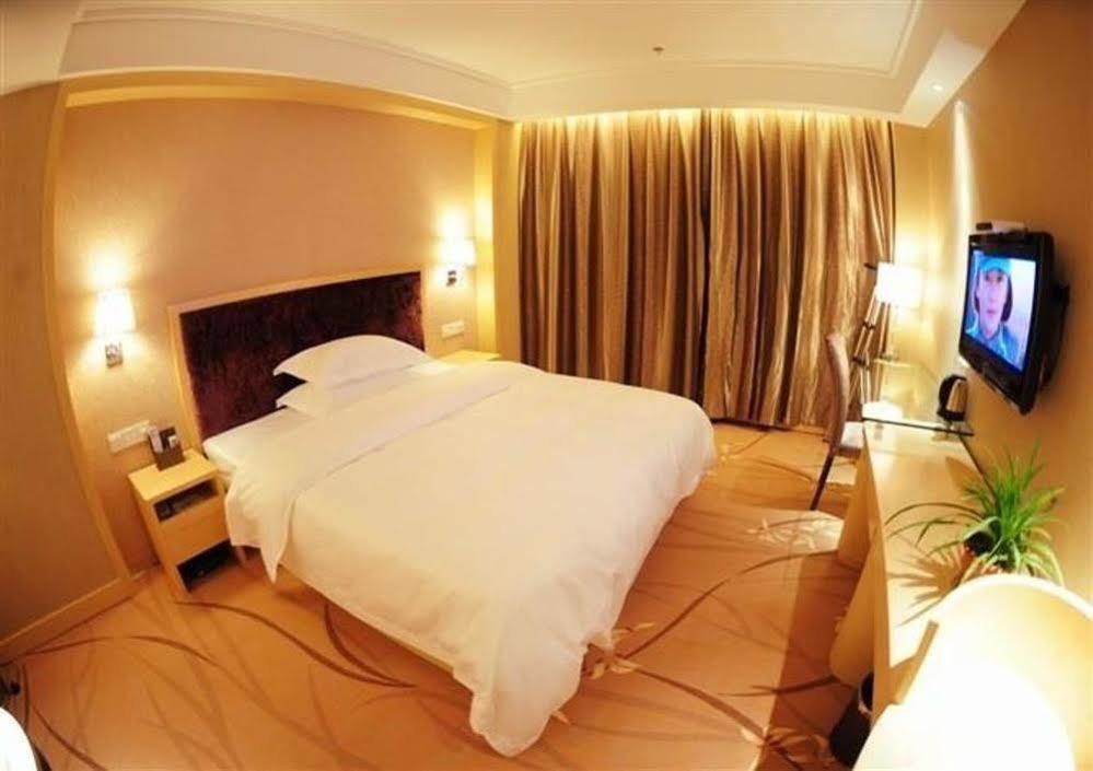 Ronghe Holiday Hotel Shiyan  Zewnętrze zdjęcie