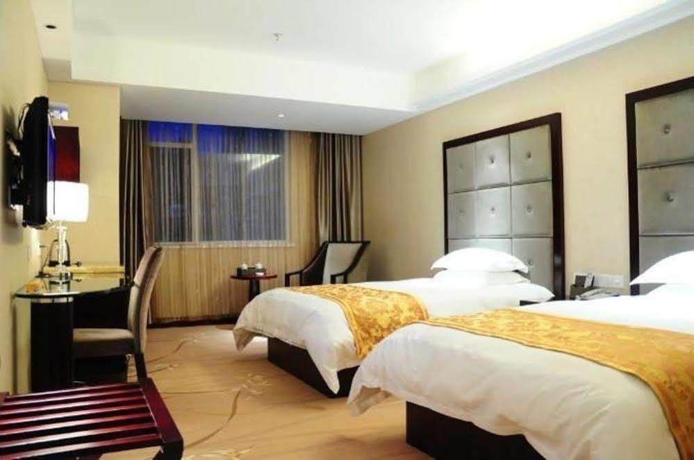 Ronghe Holiday Hotel Shiyan  Zewnętrze zdjęcie
