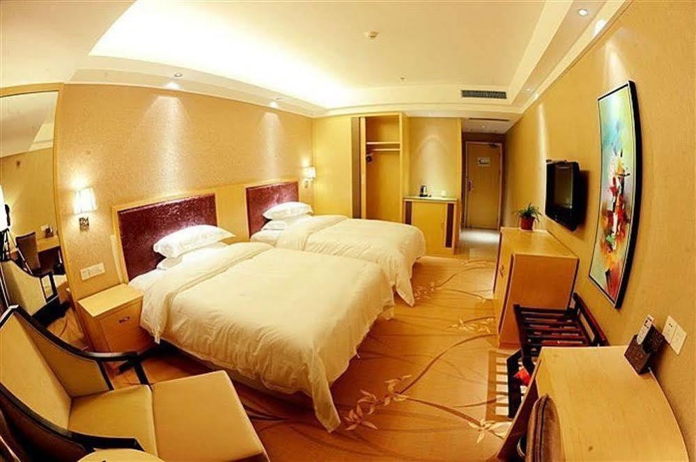 Ronghe Holiday Hotel Shiyan  Zewnętrze zdjęcie